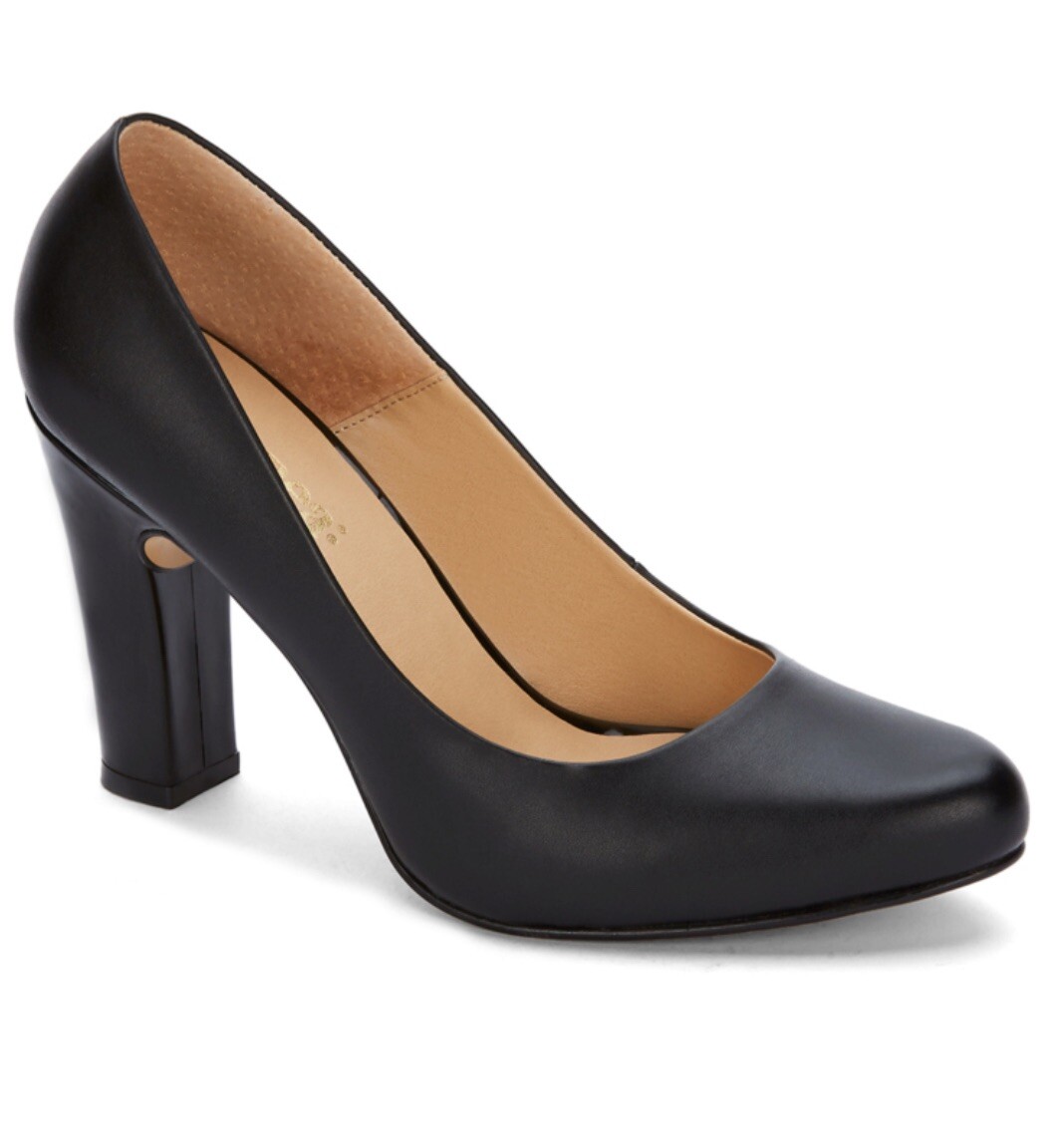 zapatos negros de mujer  marca Andrea . zapatillas