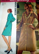 LOVELY VTG 1970s DRESS Sewing Pattern 12/34