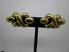 Vintage 1980's Gold Tone Statement Motif Shoe Clips