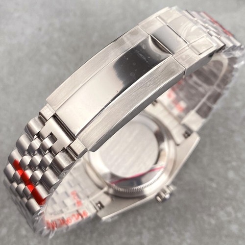 36mm NH35 Automatic Men Watch Sunburst Green Dial Roman Numerals Jubilee Strap - Picture 6 of 6