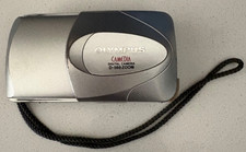 OLYMPUS CAMEDIA D-560 Zoom 3.2MP Digital Camera - Tested, Working