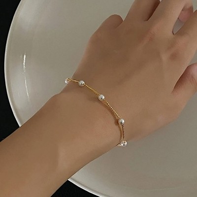 Damen Perlenarmband Kupfer Material mit einzigartiger Form für Tanz und Strand