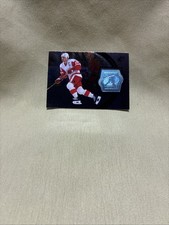 Steve Yzerman 1998-99 SPx Finite Marquee Performers /2625 Red Wings #156 🔥