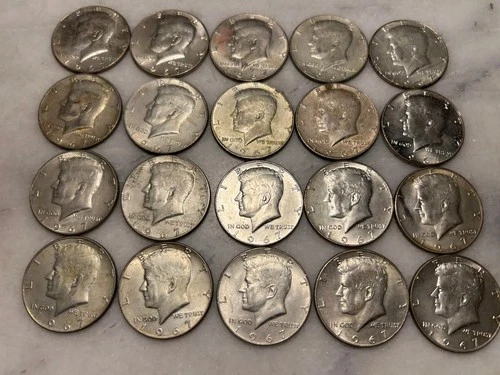 20 Kennedy 1967 Half Dollars 40% Silver Very Good Condition # 17