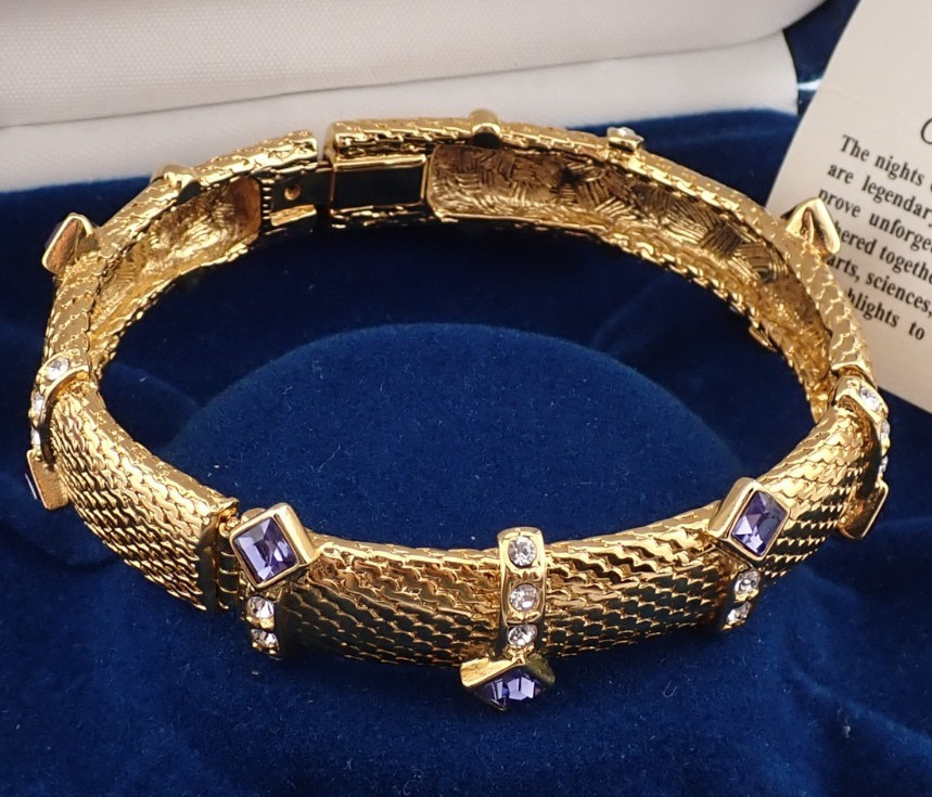 Vintage JBK Camrose & Kross Purple Crystal Gold Tone Mesh 7 3/4" Bangle Bracelet