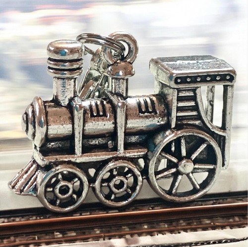 TRAIN Clip on Charm Lobster Clasp Jewelry, Keychain, Stitch Marker, Zipper Pull - Picture 3 of 6