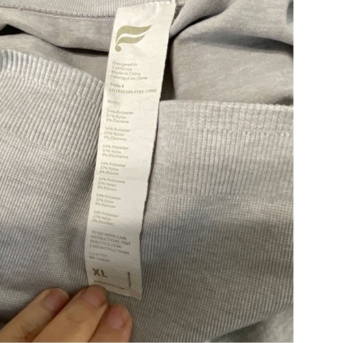 Fabletics Sync Seamless High-Waisted 7/8 Legging Light Gray Heather Sz XL - Picture 7 of 7
