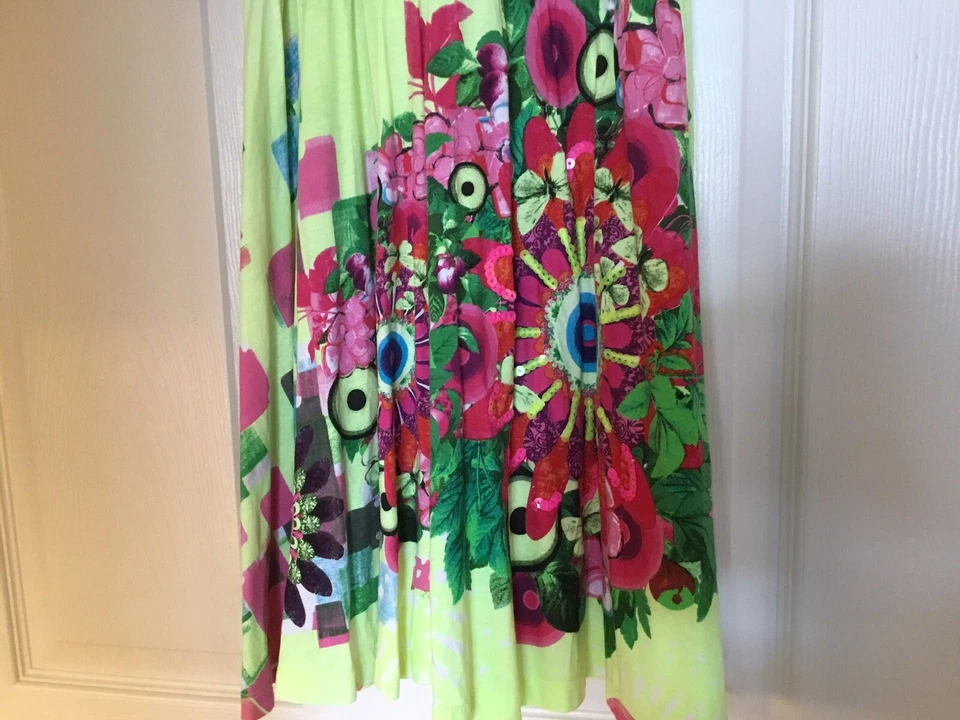 VESTIDO AUTÉNTICO DESIGUAL GEOMÉTRICO ARTsy NIÑAS TALLA: 9/10 amarillo neón, rosa, verde Foto 4 de 4