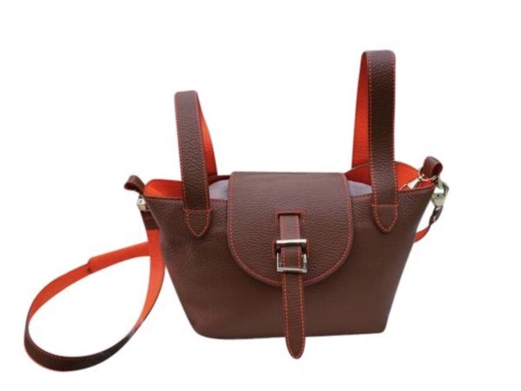 Bolso cruzado Meli Melo Thela Mini y cuero de becerro rojo tostado y neón con bolsa para el polvo Foto 3 de 4