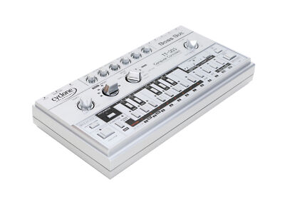 Cyclone TT-303 アナログシンセサイザー Bass bot TT-303 the best clone of TB-303
