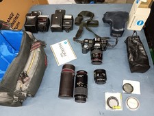 MINOLTA Maxxum 7000 AF 35mm Huge Lot Flashes Lenses UNTESTED