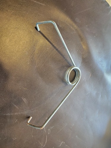 27 Piece V shaped Compression spring repurpose steampunk vintage 5" - Picture 3 of 4