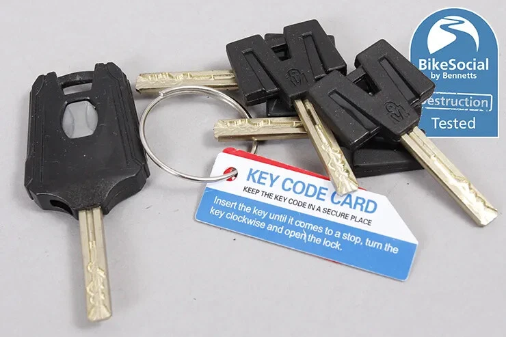 Magnum Plus Cyclops Disc Padlock Mini Shackle Lock Motorcycle Bicycle Gold Sold  - Image 2 of 4