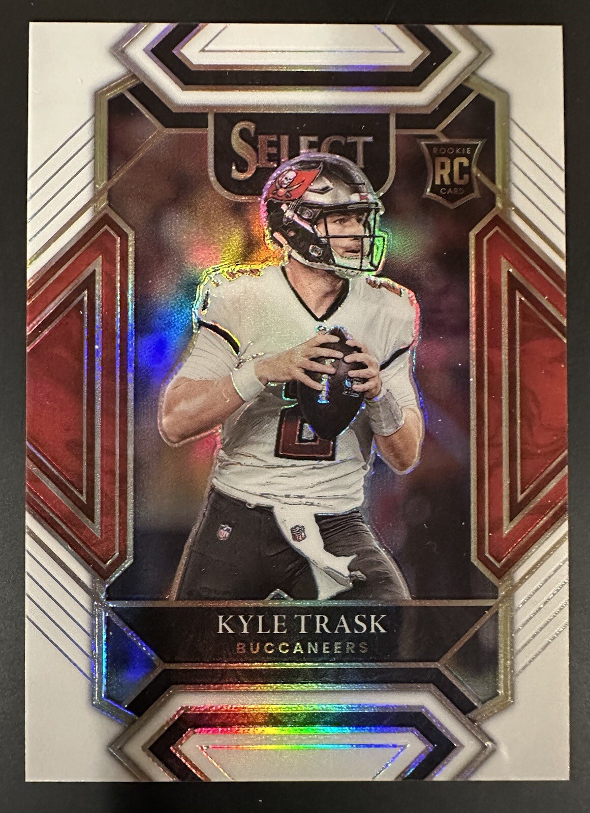 2021 Panini Select Kyle Trask Club Level Rookie White Prizm /35 RC #263
