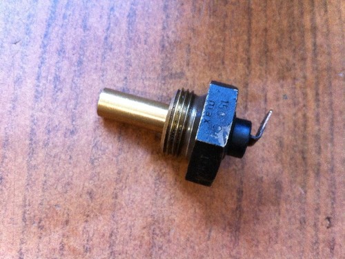 VDO Kurbelwellensensor Geber Temperaturgeber Sensor vom Getriebe Yamaha FJ 1100