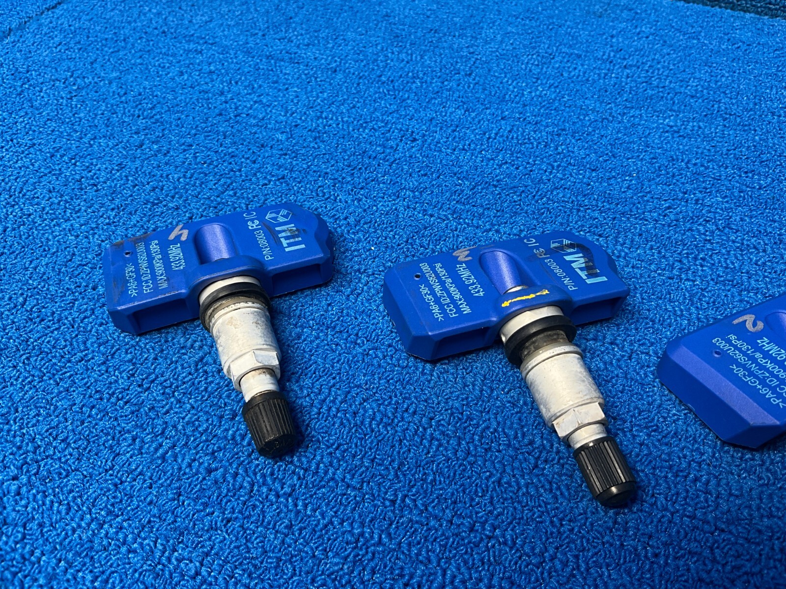 2006 - 2010 BENTLEY CONTINENTAL GTC TPMS TIRE PRESSURE SENSOR SET OEM
