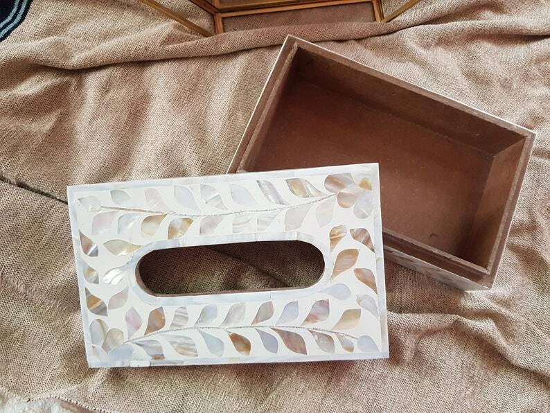 White Color Bone Inlay Tissue Box - Image 2 of 3