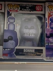 Funko Pop! Vinyl: Five Nights at Freddy's - Bonnie the Rabbit #107