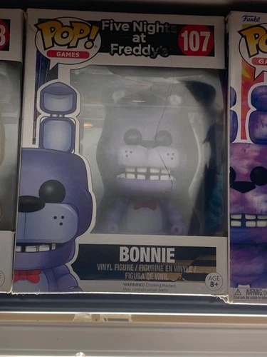 Funko Pop! Vinyl: Five Nights at Freddy's - Bonnie the Rabbit #107