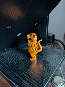 Lego Tygurah 7411 Earth Orange Tiger Roar Standing Orient Expedition Minifigure