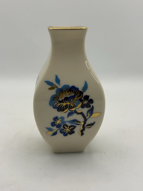 Vintage LENOX Pagoda Pattern Bud Vase Gold Trimmed