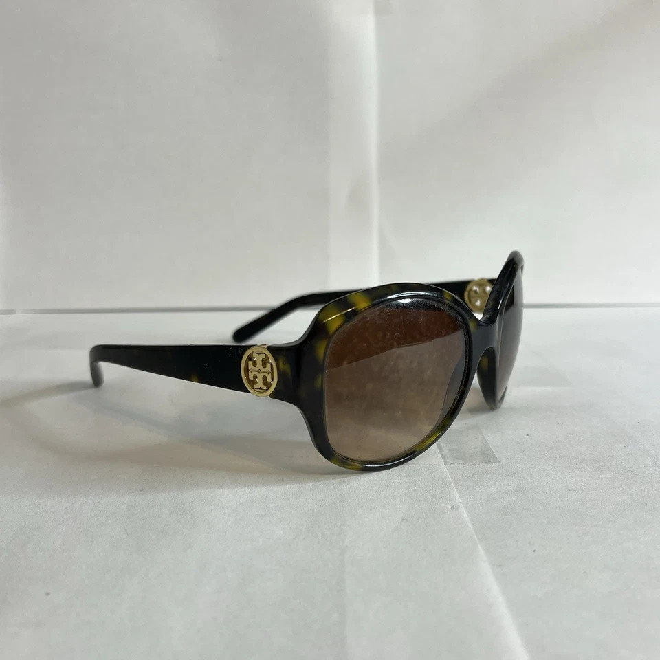 Gafas de sol Tory Burch TY7033 1014/14 marco borgoña lentes polarizadas degradadas Foto 3 de 4