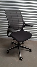 Humanscale Diffrient Smart Black Fabric and Mesh Ergonomic Designer Office Chair