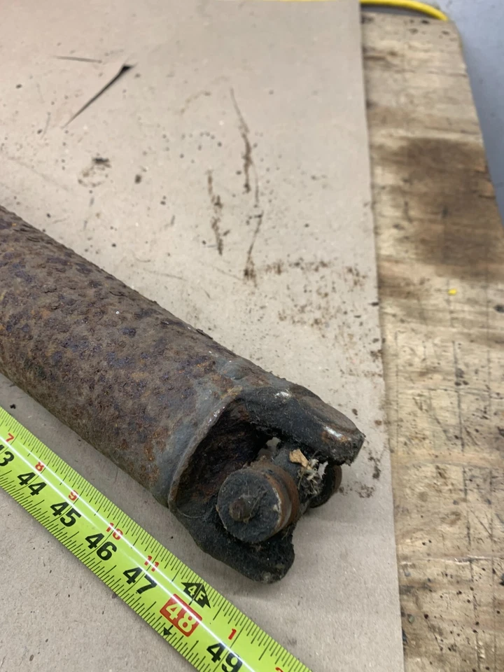 Camioneta Dodge Ram 87 1987-1993 D250 D150 4X4 eje de transmisión trasero automático ~ 47,5" C/C Foto 2 de 4