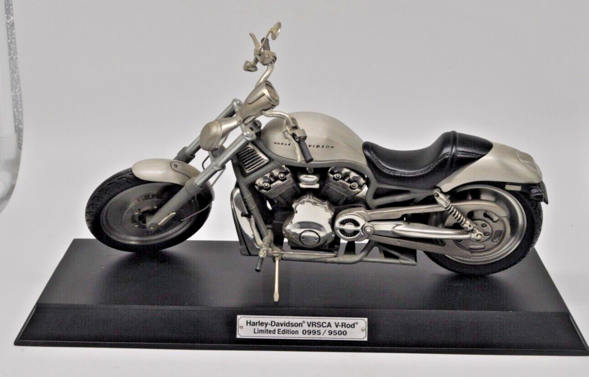 Franklin Mint Harley Davidson VRSCA V-Rod Pewter w/ Stand Franklin Mint Harley Davidson VRSCA V-Rod Pewter w/ Stand