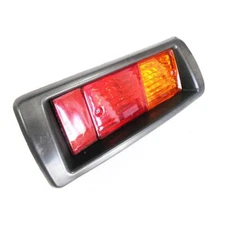 Tail Light Links (Bumper) FR.TYT324L 81560-60440