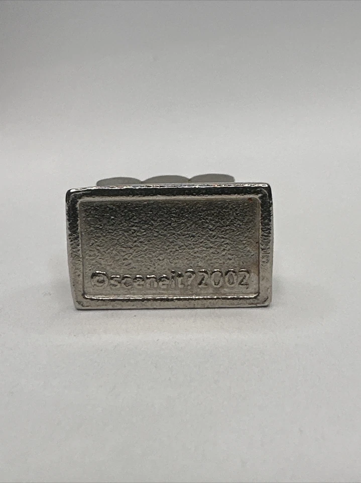 Scene It? Popcorn Box Replacement Game Token 2002 - Image 4 of 4