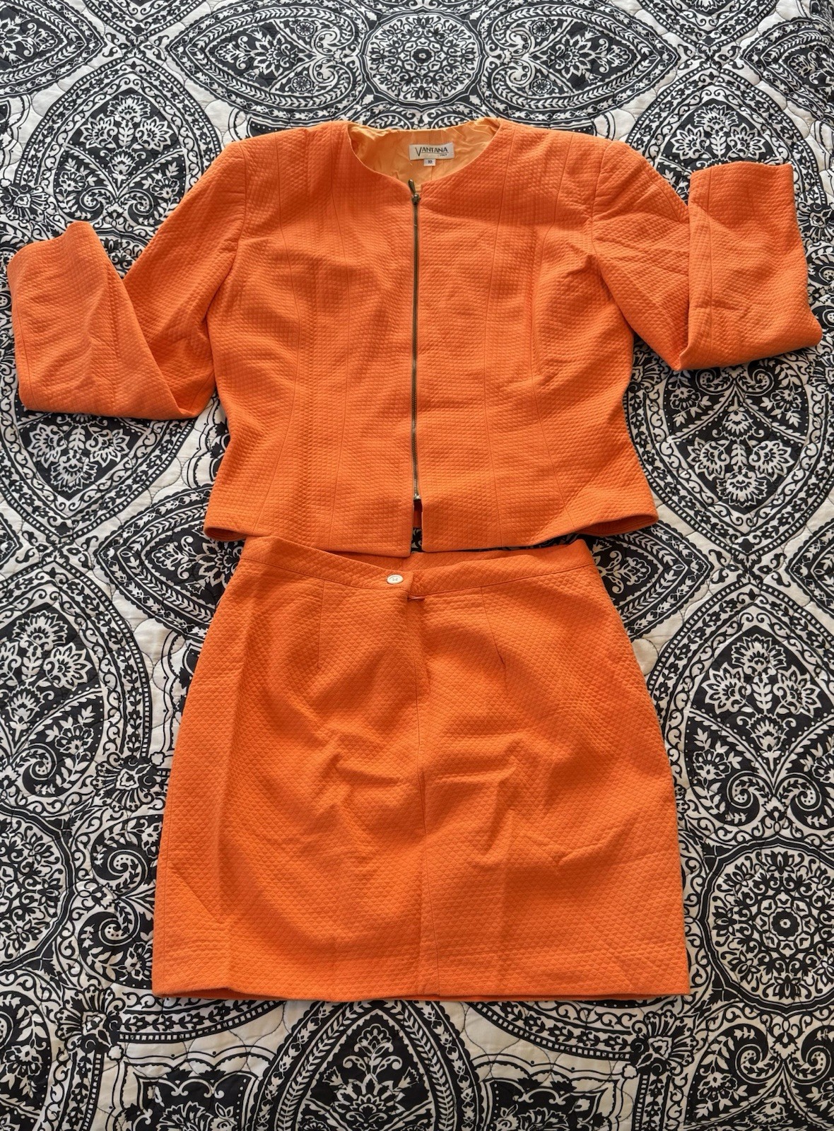 Vintage Vantana Skirt Suit Orange Size 10 Italy
