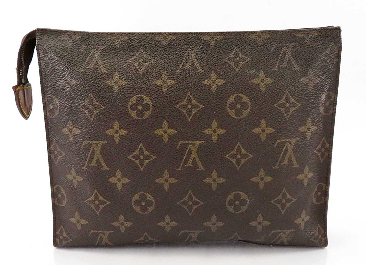 Authentic LOUIS VUITTON Poche Toilette Monogram Cosmetics Pouch Authentic LOUIS VUITTON Poche Toilette Monogram Cosmetics Pouch