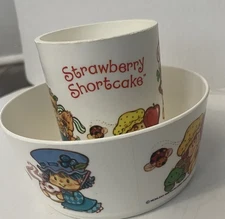 VINTAGE 1970's STRAWBERRY SHORTCAKE DEKA PLASTIC BERRY DRINKING CUP & BOWL