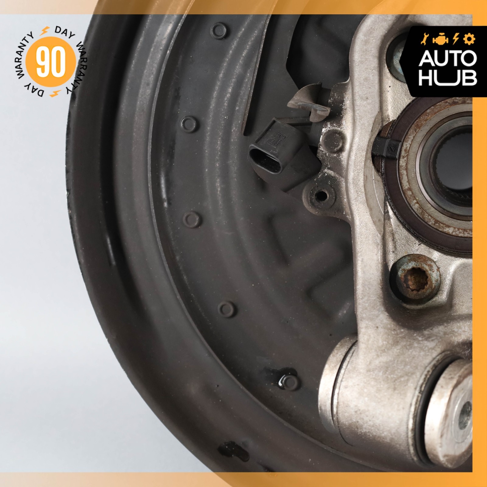 12-17 Bentley Continental GT Coupe Rear Right Side Spindle Knuckle Hub OEM