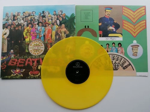 THE BEATLES  SGT PEPPERS  1978  HOLLAND  YELLOW  VINYL  PRESS INSERT EX