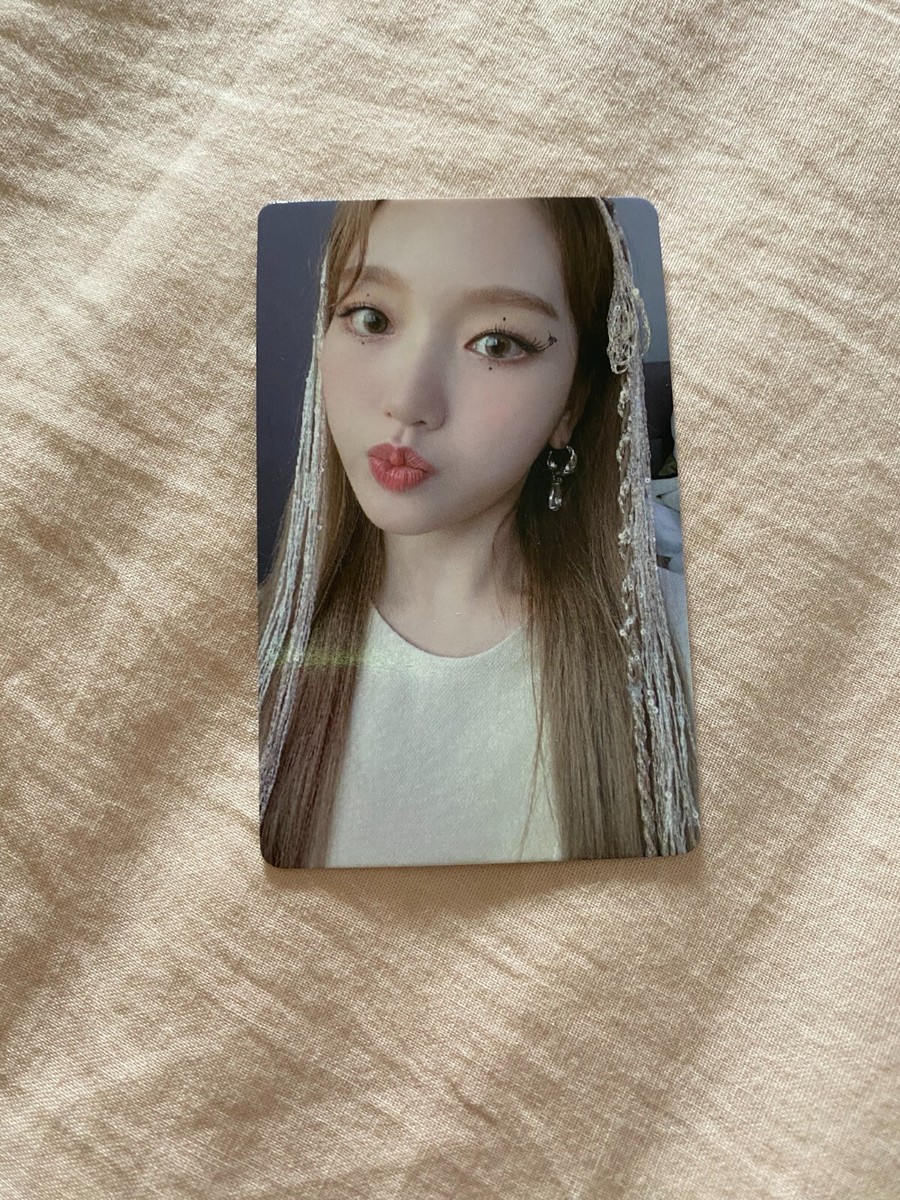 Loona & Photocards And Apple Music Online B Orbit Ring