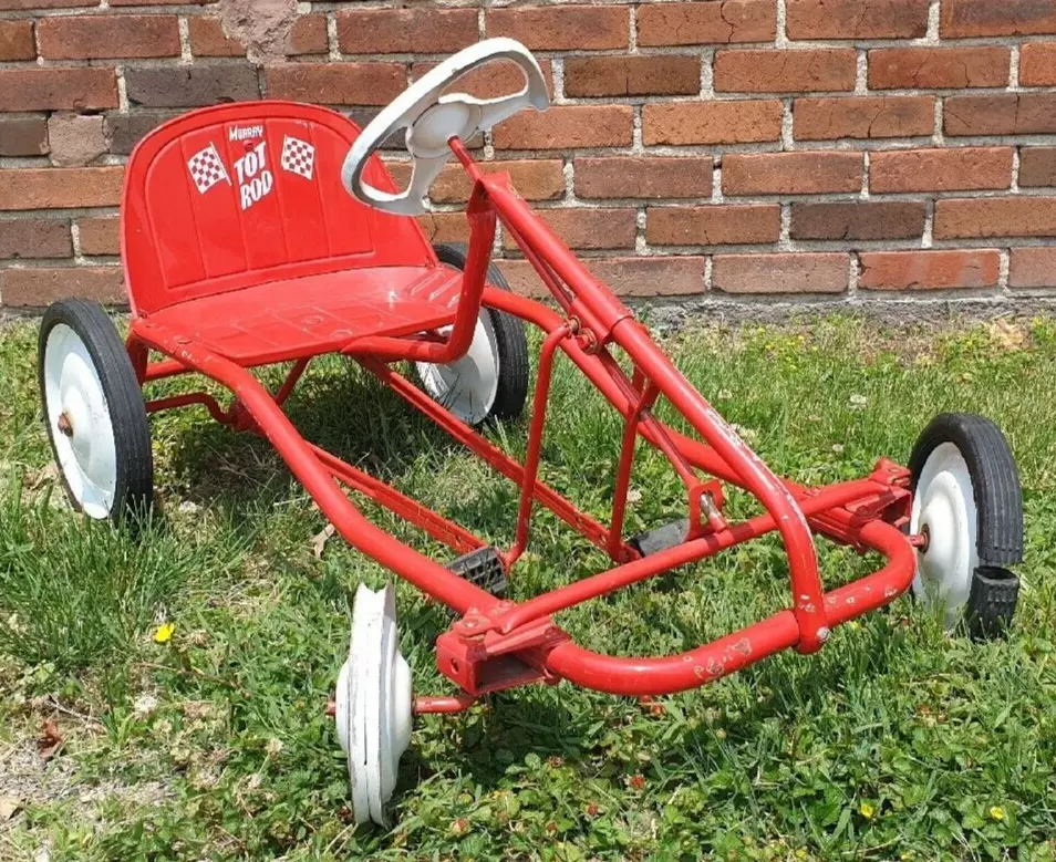 Red pedal best sale car