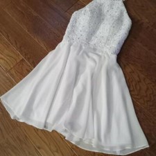 Beautiful Dress With Sequin, Floral Lace Bodice