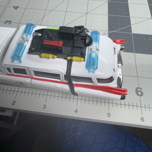 Ghostbusters Ecto-1 Diecast Car 1:32 Jada 1959 Cadillac Ambulance 2019 - Picture 11 of 12