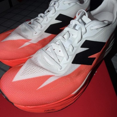 New Balance Supercomp Elite V5 Size 9.5