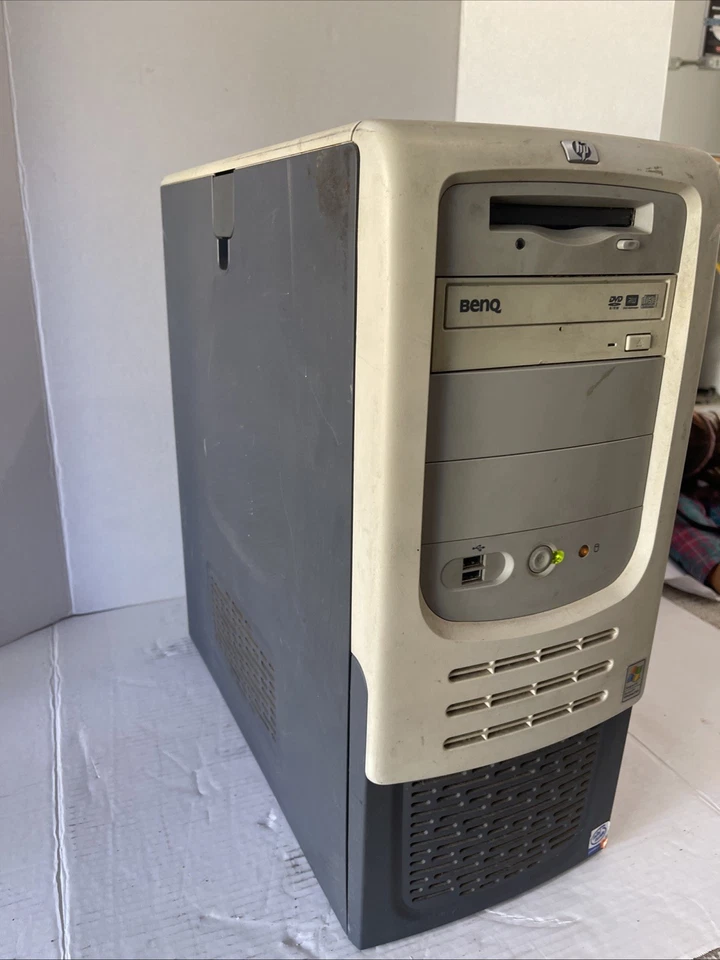 HP Vectra VL420 MT Pentium 4 1.6GHz + 512MB + 40GB Windows  XP No HDD - Image 3 of 4