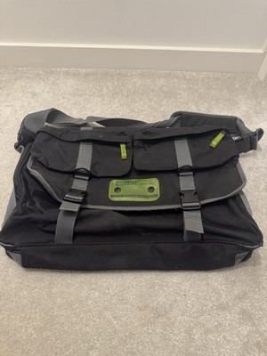 Vintage DIESEL ''Sub Zero Ice Station'' Messenger Bag - Black Nylon Y2K Crossbody