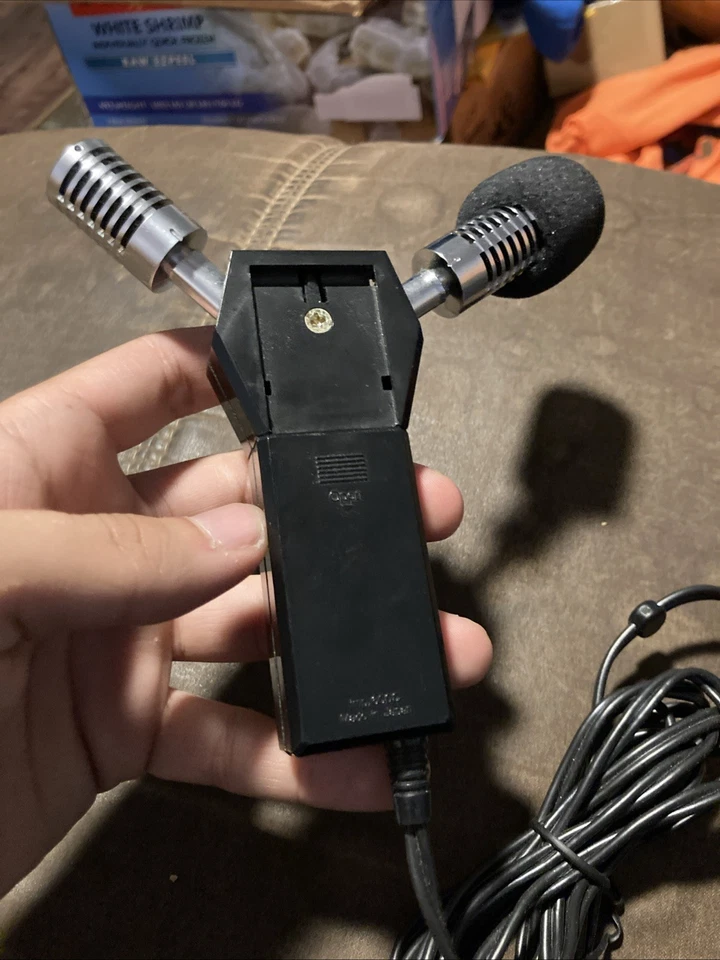 Realistic Stereo Electret Condenser Microphone 33-1065 Vintage - Image 2 of 4