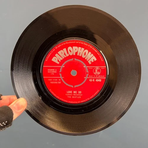 THE BEATLES - LOVE ME DO / P.S. I LOVE YOU 7" RECORD VINYL SINGLE 1962 ORIGINAL