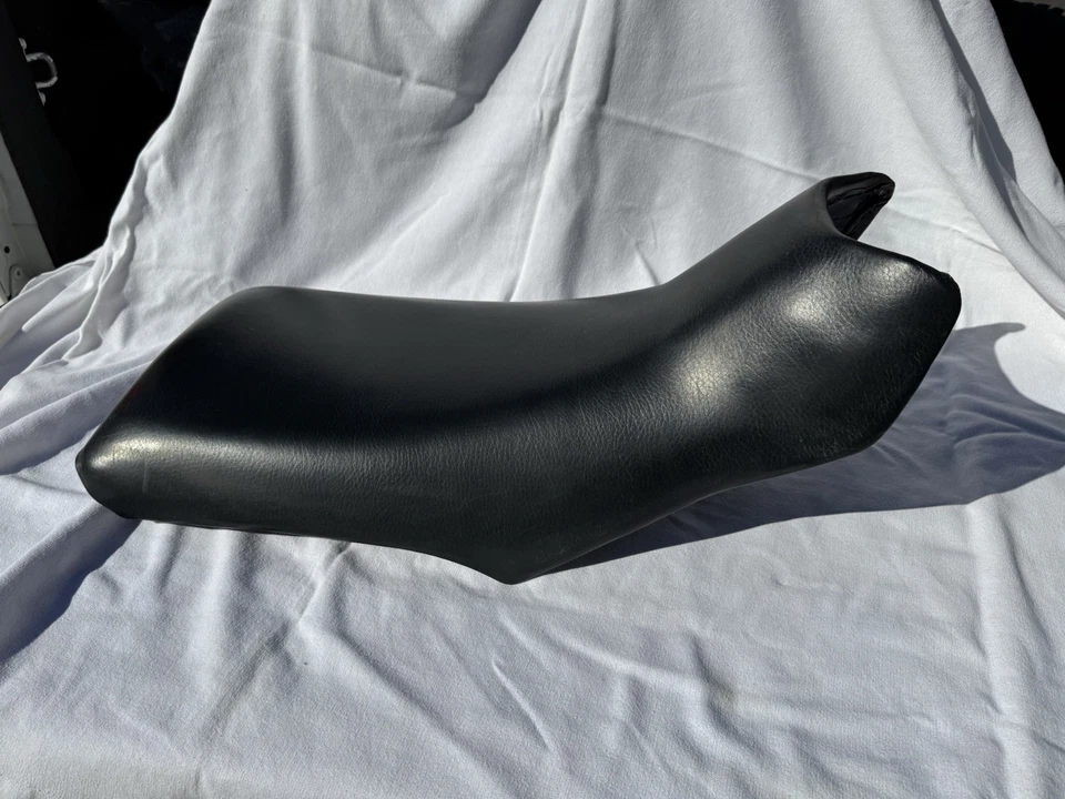 Honda Atc 110 Atc 125m ATC110 Seat Pan Foam OEM Original 1983 1984 1985 Foto 3 de 4
