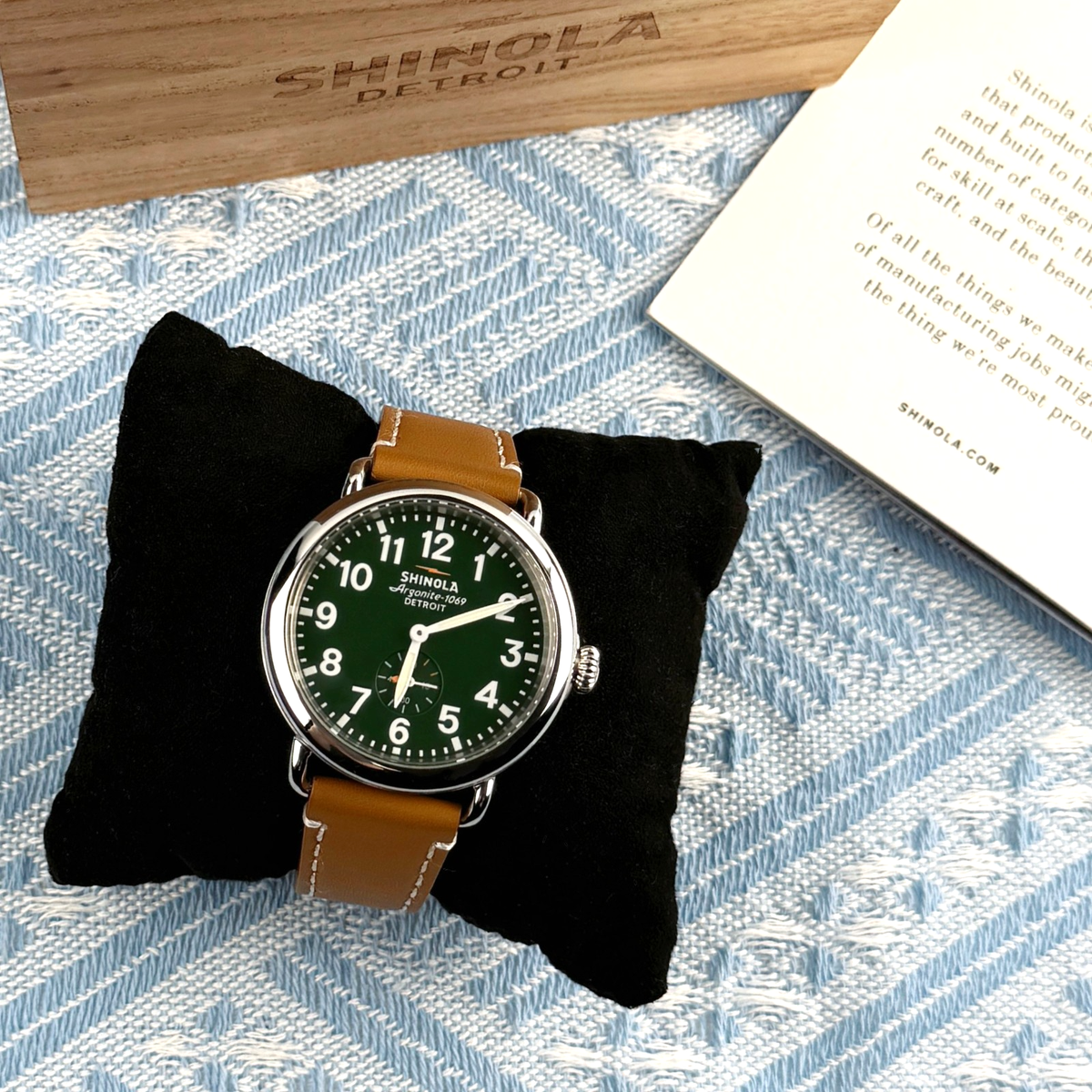 New Shinola The Runwell Green Dial Tan Leather Strap Quartz Men's