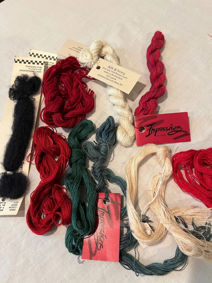 LOTE (10) DE HILO DE COSTURA DE LANA Y SEDA Y LANA Foto 2 de 4