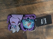 Cartera Loungefly Disney Ursula Sirenita Villanos Escena Bola de Cristal NUEVA