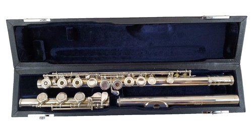 ヤマハ　フルート　YFL211II ヤマハ フルート YFL211II ヤマハ フルート YFL211II YAMAHA YFL 211